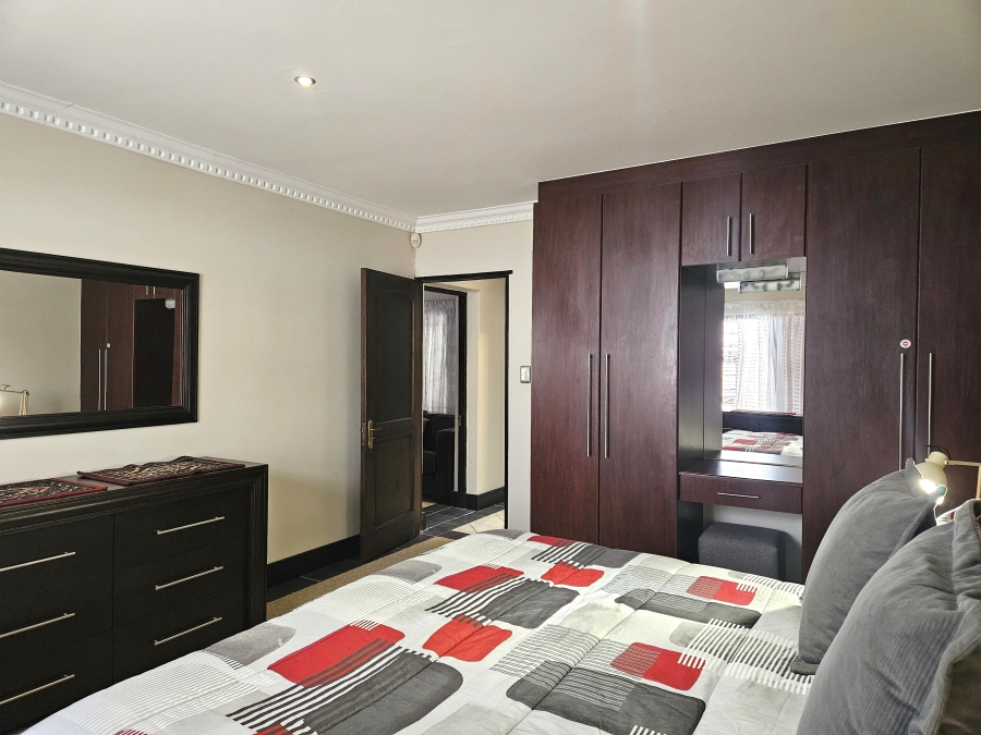 3 Bedroom Property for Sale in Jeffreys Bay Central Eastern Cape